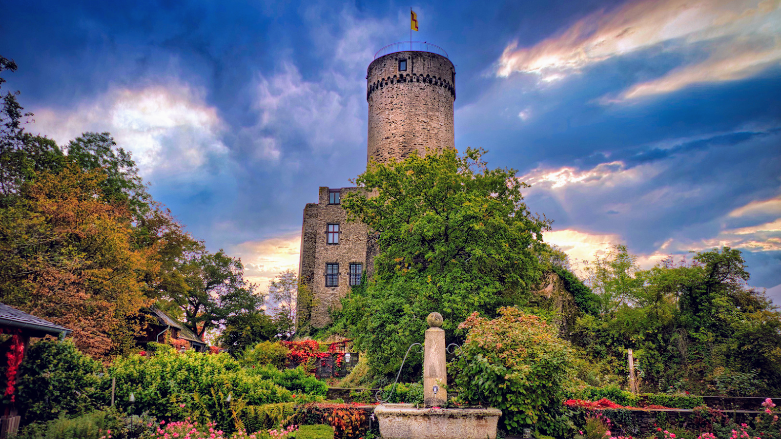 Burg Pyrmont