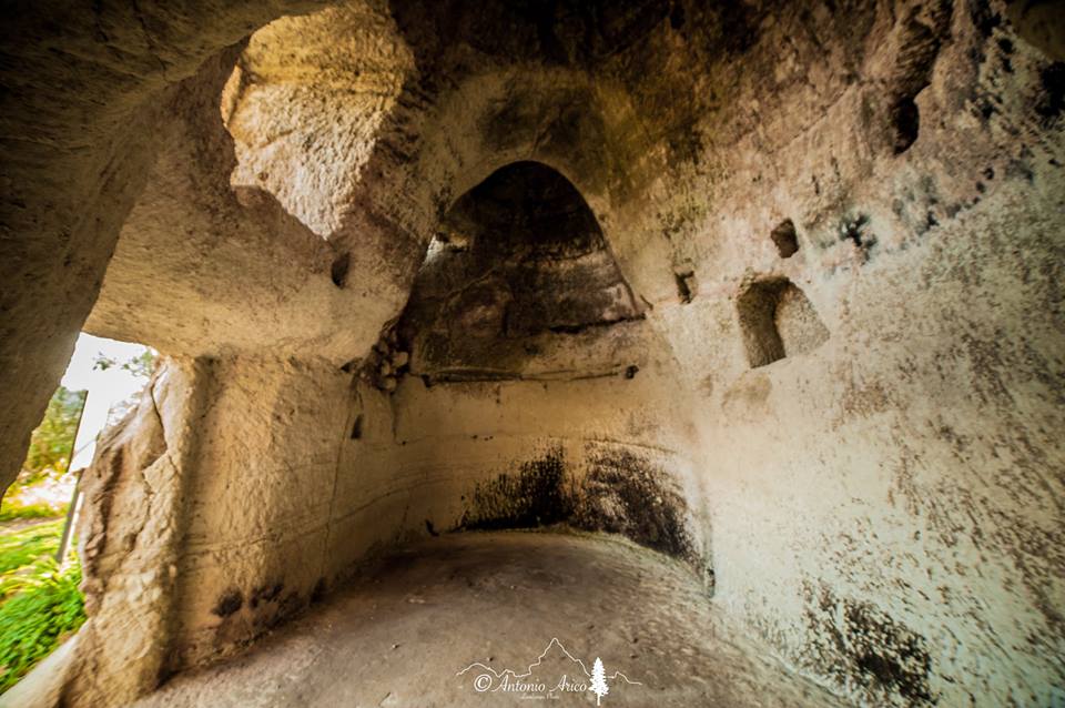 Rock Settlement and Museum of Rural Life of Zungri