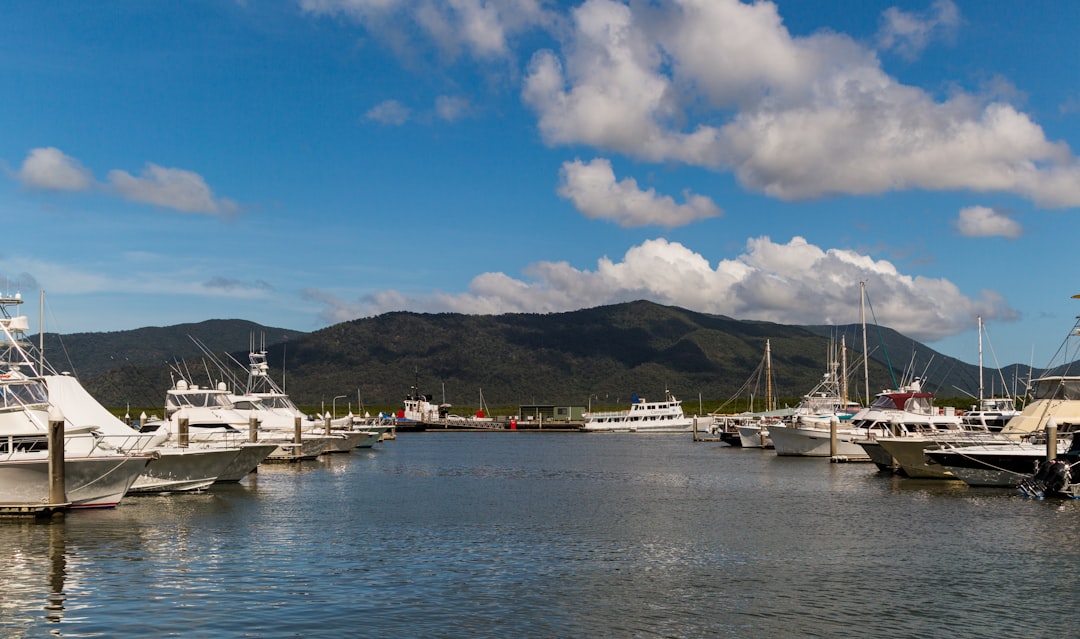 Lunch Boat Cruises in Cairns
