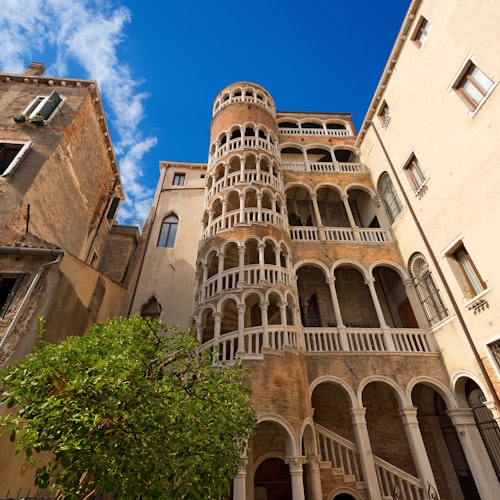 Palazzo Contarini del Bovolo