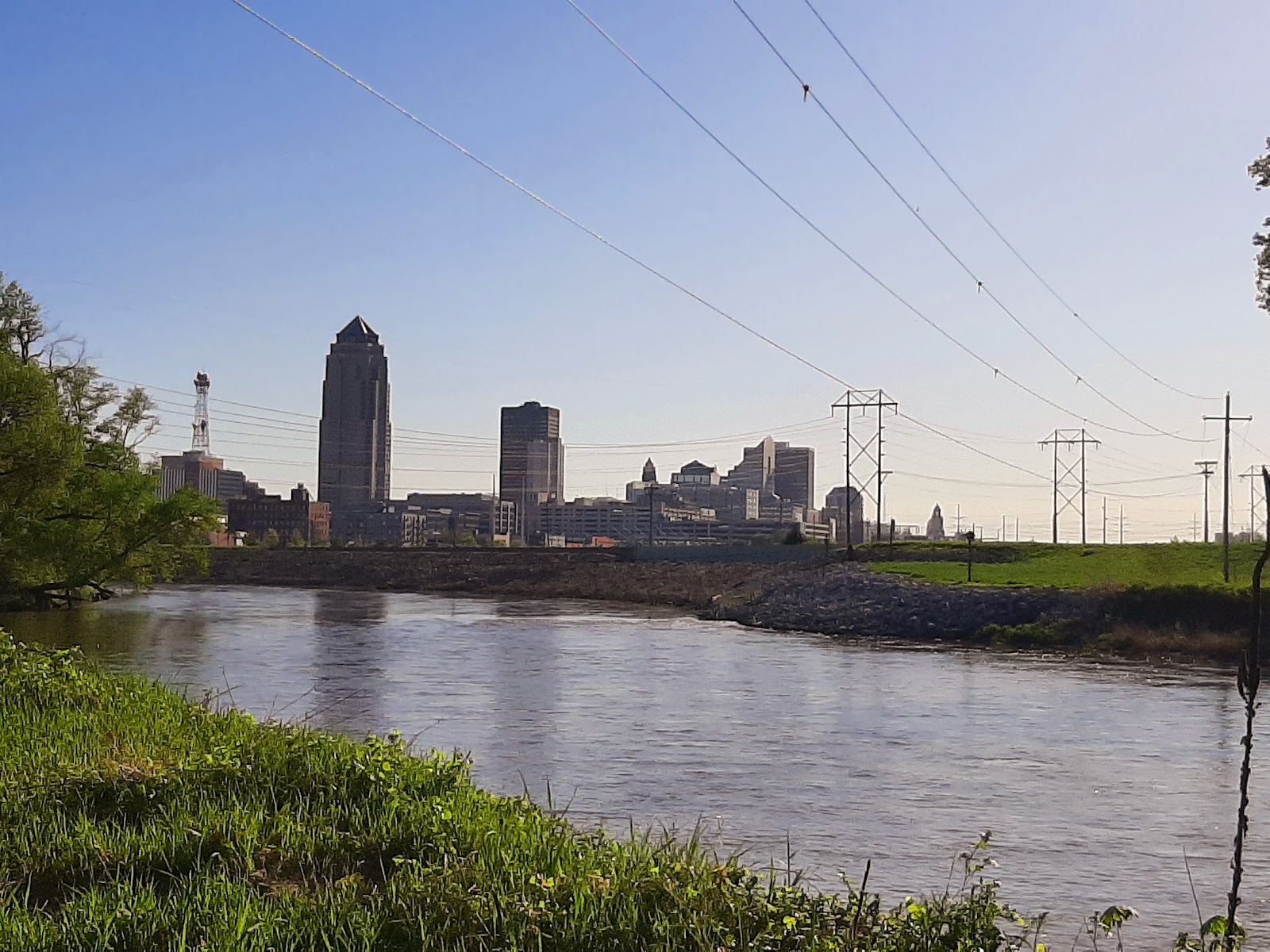 Des Moines