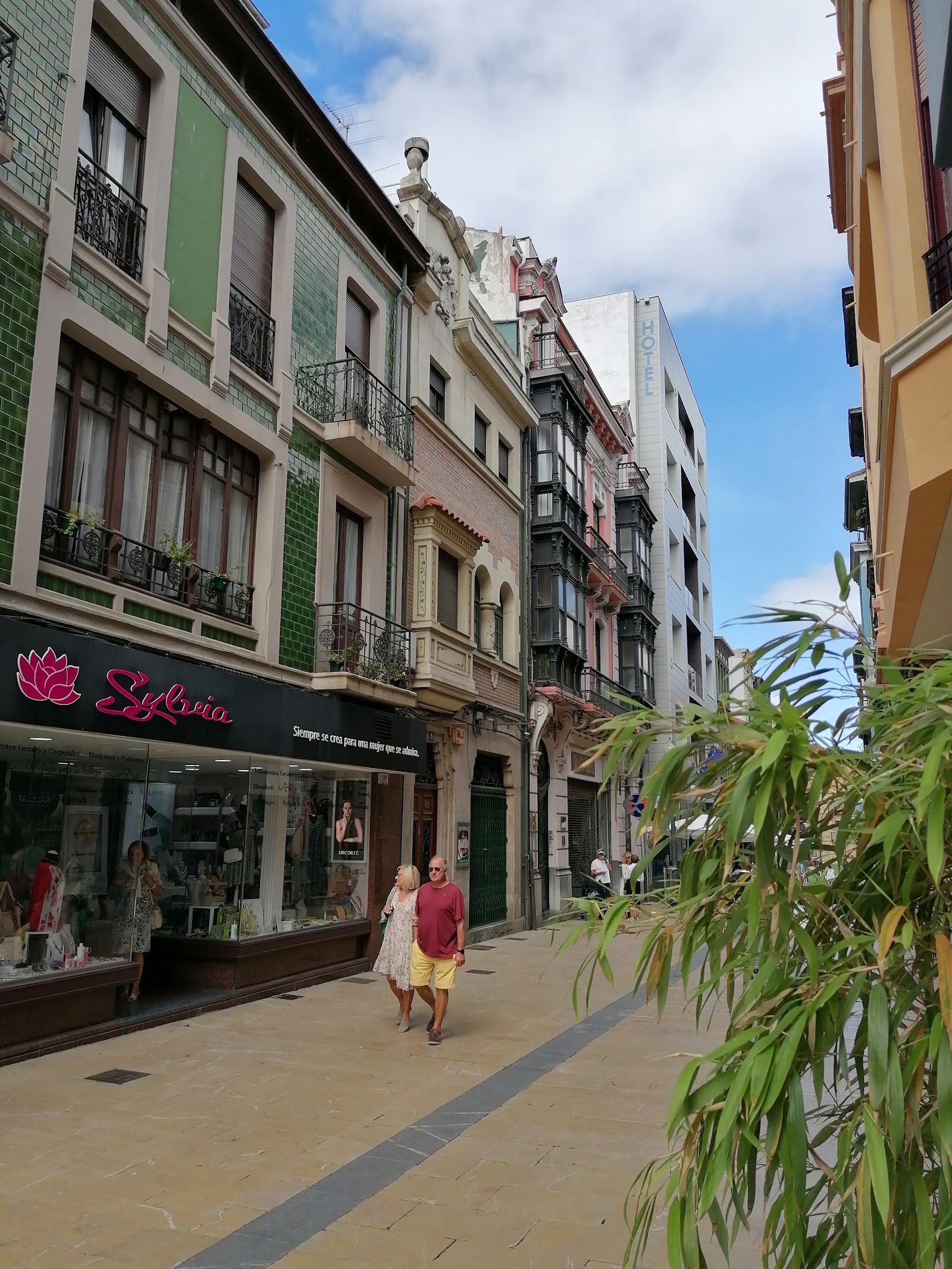 Avilés