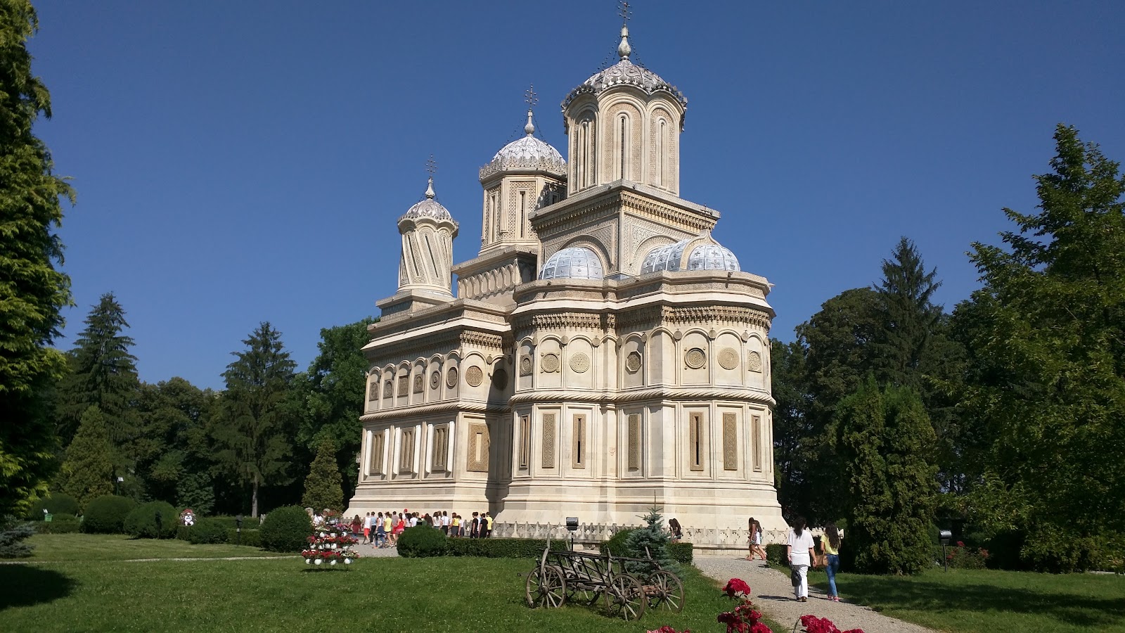 Curtea de Arges