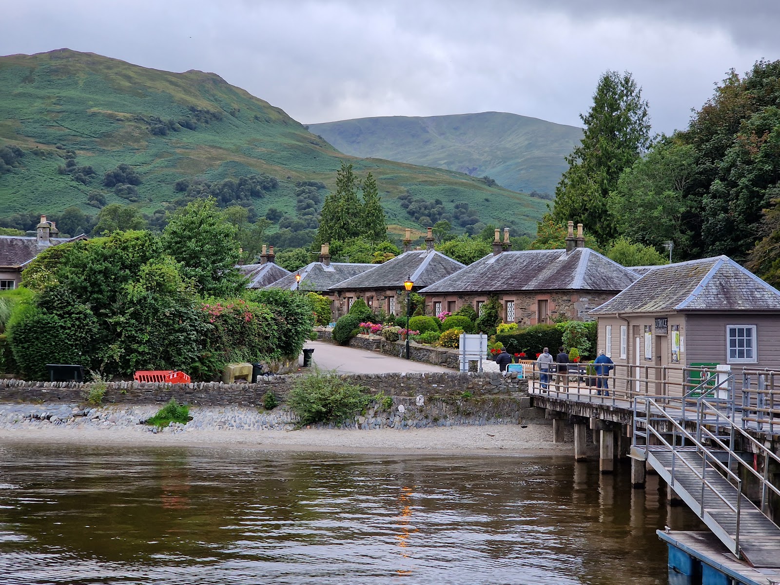 Luss